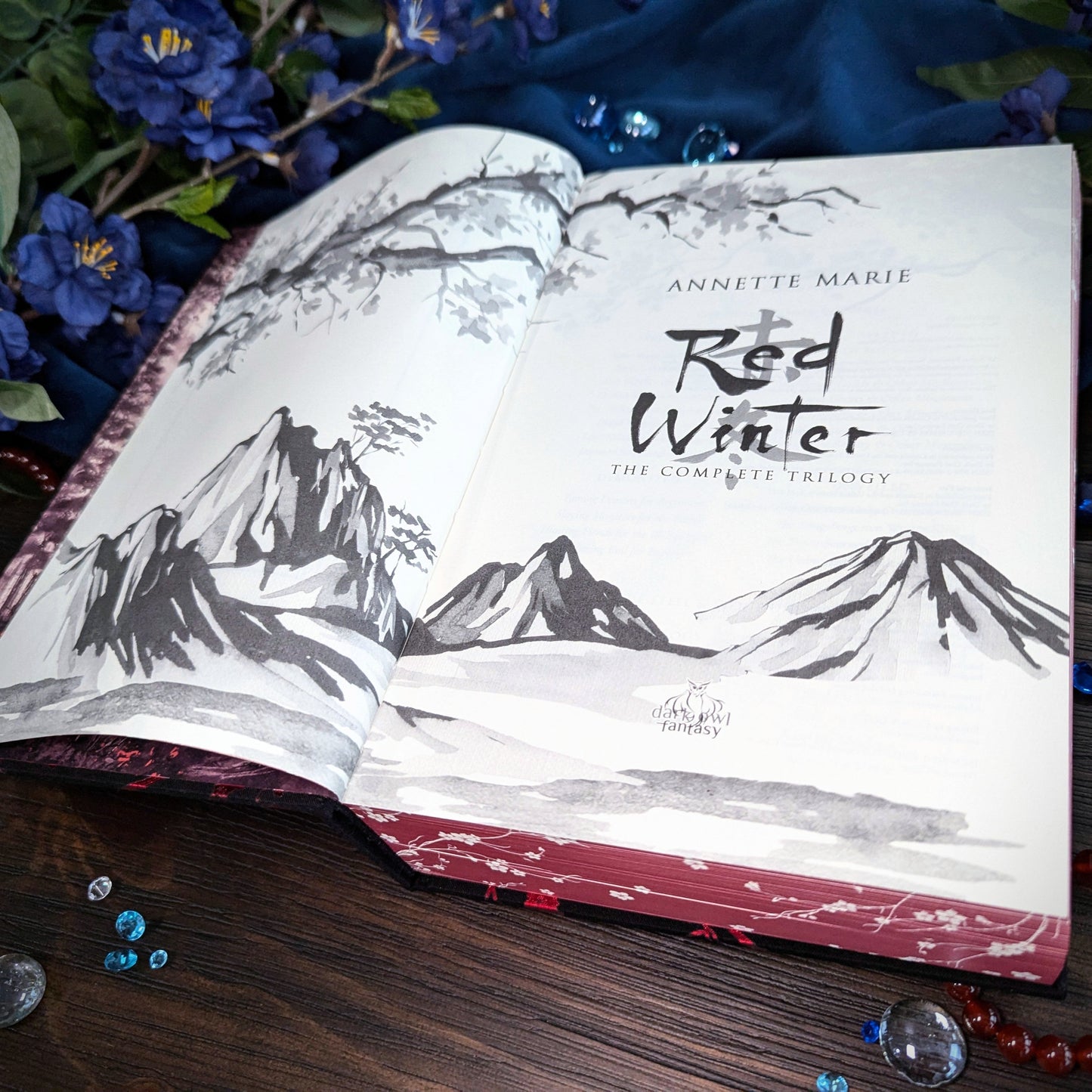 Red Winter Special Edition Hardcover Omnibus